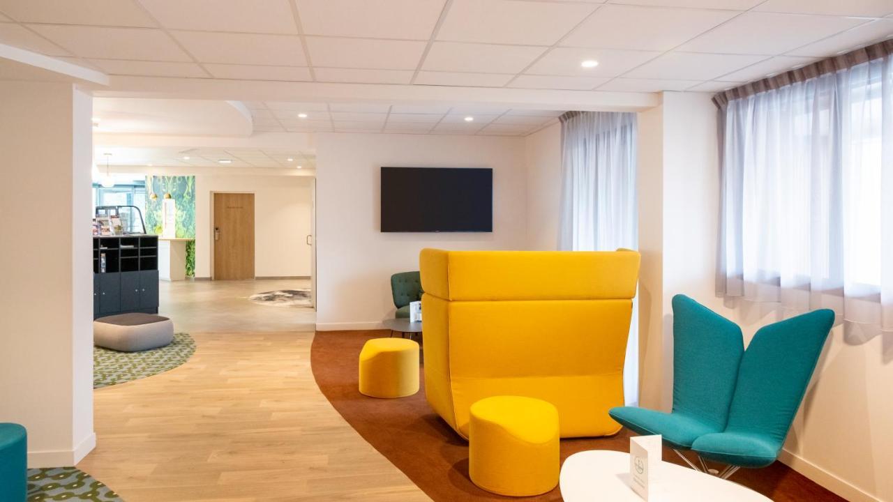 Hotel ibis Styles Fougeres Beaucé Exterior foto