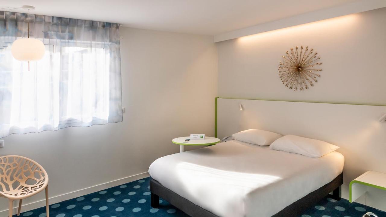 Hotel ibis Styles Fougeres Beaucé Exterior foto