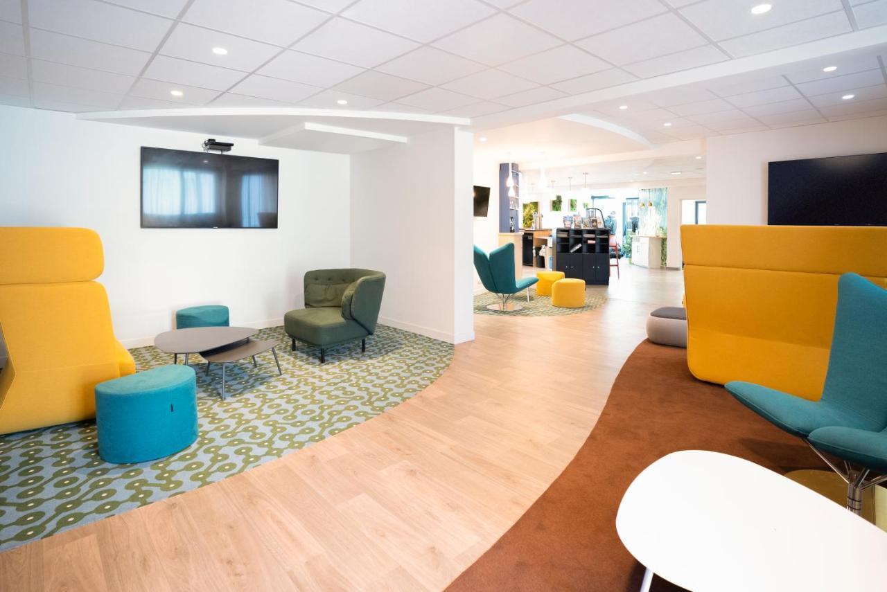 Hotel ibis Styles Fougeres Beaucé Exterior foto