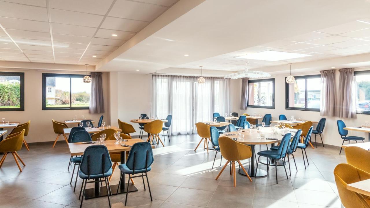 Hotel ibis Styles Fougeres Beaucé Exterior foto